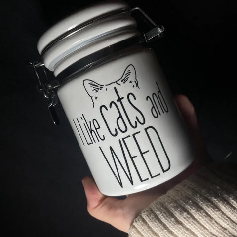 I like cats and weed 14oz storage jar / stash jar / with one free mystery sticker