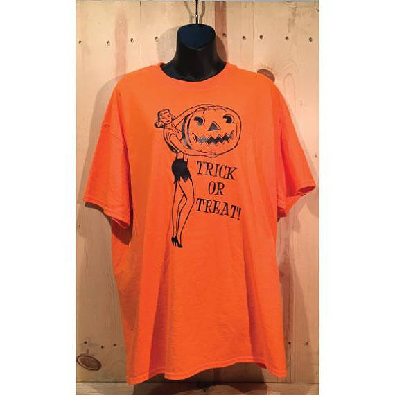 Vintage Pin Up Trick or Treat Halloween Unisex T-Shirt